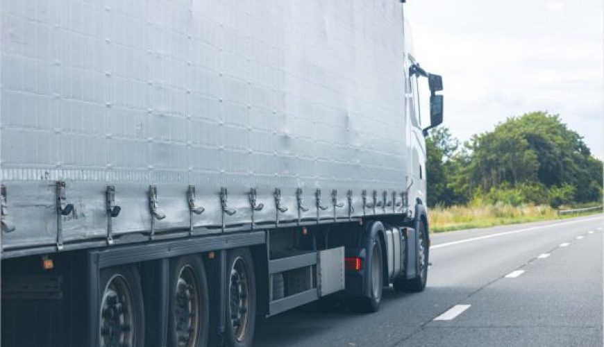 Moving Made Easy: 7 Benefits of Renting a Truck from Logistics247.ca